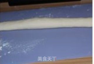 香甜四溢——正宗粤式奶黄包的做法步骤：5