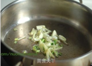 五彩鳝丝的做法步骤：4