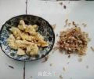 核桃杞枸炒韭菜的做法步骤：1