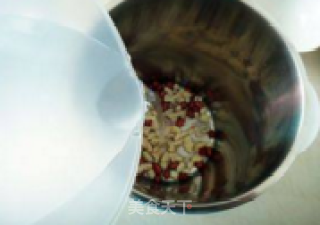 家有考生：健脑益智饮品——花生核桃露的做法步骤：4