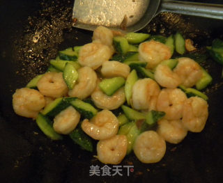 清炒虾仁的做法步骤：6