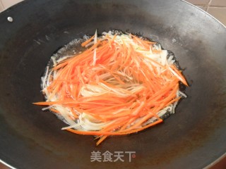 【丝丝相伴】——五喜粉丝的做法步骤：3