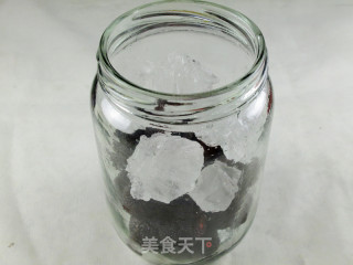 馥郁芬芳的杨梅酒的做法步骤：4