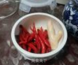 泡椒鸭胗的做法步骤：2