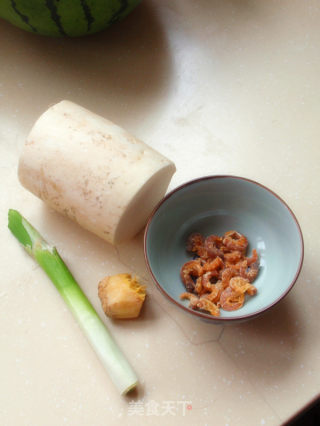 酥香白萝卜饼的做法步骤：1