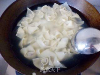 【快手早餐】----------牛肉馄饨的做法步骤：8
