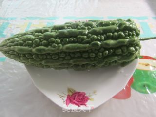 苦瓜饼的做法步骤：1