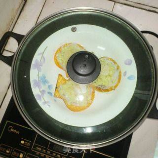 蒜蓉粉丝蒸扇贝的做法步骤：5