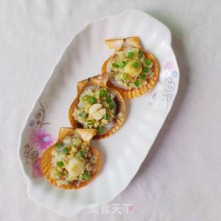 蒜蓉粉丝蒸扇贝的做法步骤：6