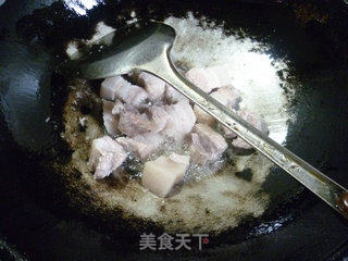 五花肉烧黄鱼鲞的做法步骤：8