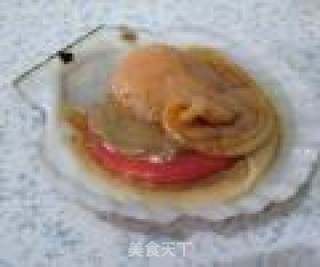 蒜蓉粉丝蒸扇贝的做法步骤：1