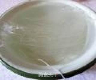 蒜蓉粉丝蒸扇贝的做法步骤：2