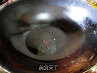 火腿炒白菜苔的做法步骤：3