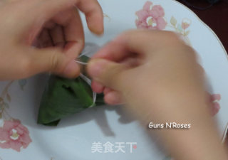 手把手教您做—五香鲜肉粽的做法步骤：13