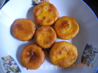 没有馅一样好吃的南瓜饼的做法步骤：9