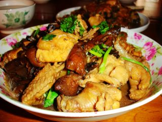 草鸡炖蘑菇的做法步骤：19