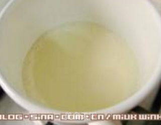 【朗姆白松露】多彩牛奶巧克力球的做法步骤：2