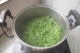 蒜香茼蒿的做法步骤：2