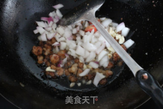 番茄肉酱香肠排排队意大利面的做法步骤：10
