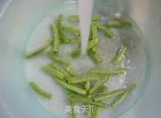 冬瓜梅豆排骨汤的做法步骤：3