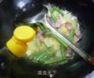 梅豆风干肉炒土豆的做法步骤：9