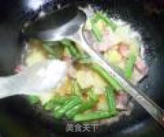 梅豆风干肉炒土豆的做法步骤：10