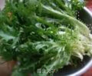 麻酱苦菊的做法步骤：1