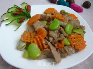 鲜蚕豆炒肉的做法步骤：7