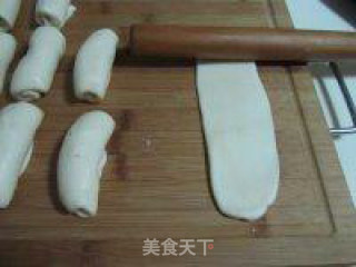 蛋黄元宝酥的做法步骤：9