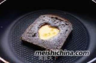 【黑芝麻吐司】做一个好吃又营养的吐司的做法步骤：11