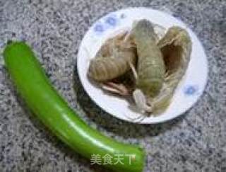 虾蛄煮夜开花的做法步骤：1