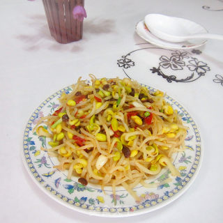 豆瓣酱炒豆芽菜的做法步骤：7
