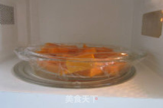 咸蛋黄焗南瓜的做法步骤：4