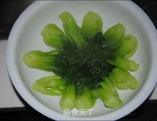 红烧狮子头的做法步骤：3