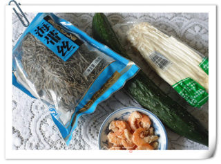 虾干拌三丝的做法步骤：1