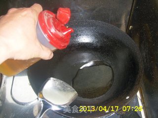 香椿芽炒鸡蛋的做法步骤：5