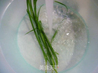 韭菜鸡蛋饼的做法步骤：3
