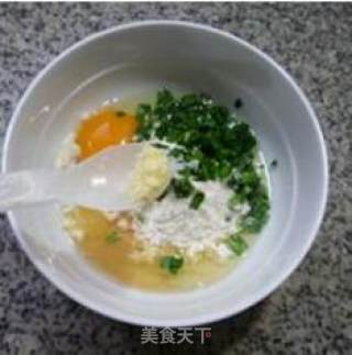 韭菜鸡蛋饼的做法步骤：8