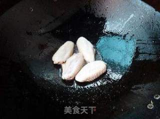 粽子花样吃法之——鸡翅烧粽子的做法步骤：3