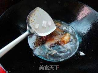 粽子花样吃法之——鸡翅烧粽子的做法步骤：5
