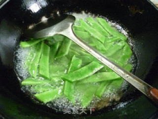糖醋油豆角的做法步骤：5