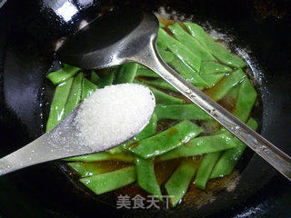糖醋油豆角的做法步骤：8