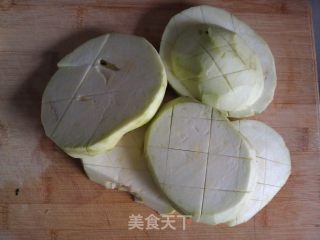 烧茄子的做法步骤：1