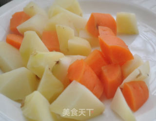 咖喱鸡肉饭--多一点的快乐的做法步骤：3