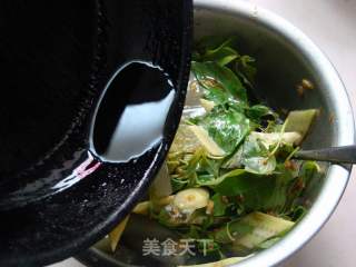 拌荆芥凉粉的做法步骤：7