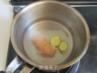 鸡丝荞麦凉面的做法步骤：1