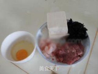 清汤豆腐丸子的做法步骤：1