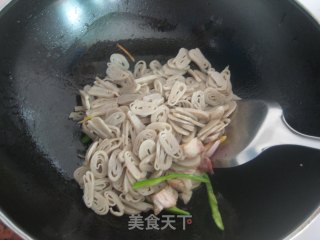 烩鱼面的做法步骤：7