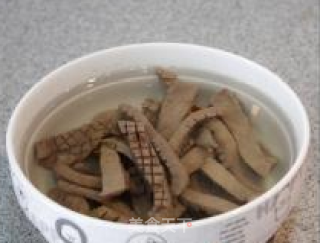 夏季开胃菜菜------麻辣腰花的做法步骤：4