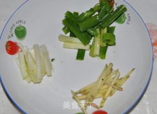 油爆虾的做法步骤：3